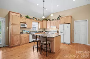 270 Spicewood Cir, Troutman, NC 28166 - Photo 23