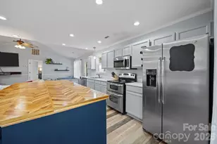 107 Panther Creek Road E, Troutman, NC 28166 - Photo 15