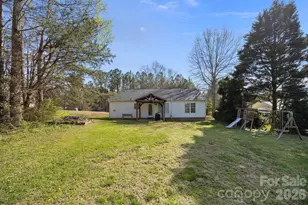 107 Panther Creek Road E, Troutman, NC 28166 - Photo 35