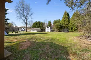 107 Panther Creek Road E, Troutman, NC 28166 - Photo 31