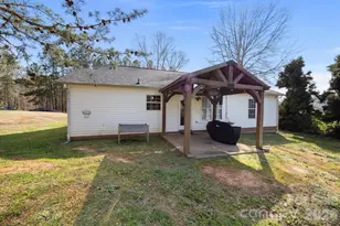 107 Panther Creek Road E, Troutman, NC 28166 - Photo 27