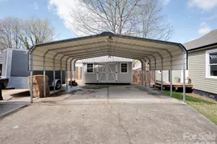 411 N Chapel St, Landis, NC 28088 - Photo 29