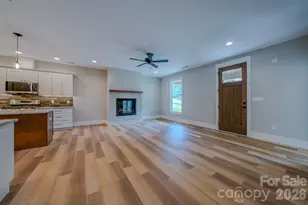 2 Holly Hill Ct, Asheville, NC 28806 - Photo 15