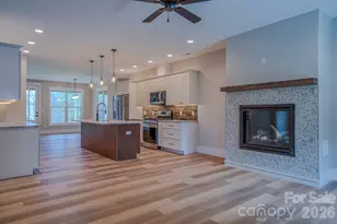 2 Holly Hill Ct, Asheville, NC 28806 - Photo 17