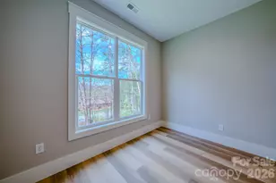 2 Holly Hill Ct, Asheville, NC 28806 - Photo 29