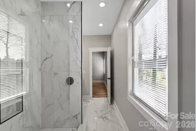 543 30th Avenue NW, Hickory, NC 28601 - Photo 15