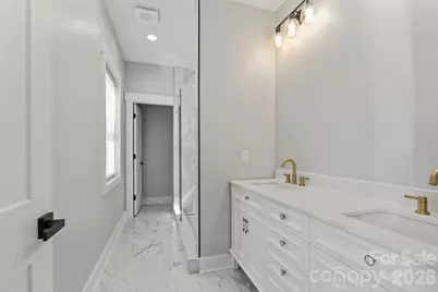 543 30th Avenue NW, Hickory, NC 28601 - Photo 21