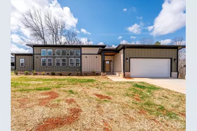 2003 Plain Field Drive, Bessemer City, NC 28016 - Photo 1