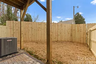 156 Mattoon St, Charlotte, NC 28216 - Photo 19