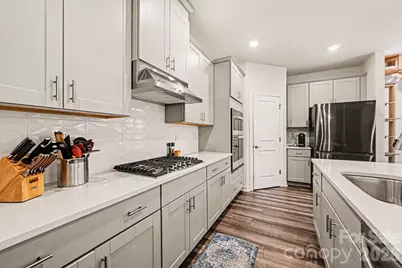 9113 Myrna Drive, Gastonia, NC 28056 - Photo 7