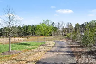 9113 Myrna Dr, Gastonia, NC 28056 - Photo 25