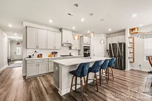 9113 Myrna Dr, Gastonia, NC 28056 - Photo 5