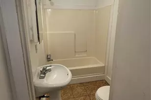 410 Mill Rd, Charlotte, NC 28216 - Photo 9