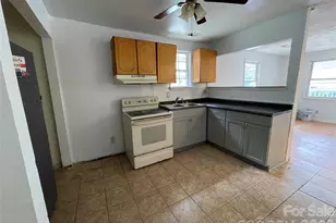 410 Mill Rd, Charlotte, NC 28216 - Photo 11