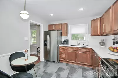 3052 Brookridge Lane, Charlotte, NC 28211 - Photo 9