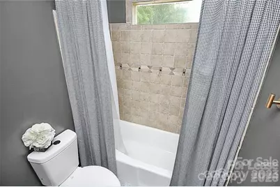 3052 Brookridge Lane, Charlotte, NC 28211 - Photo 17