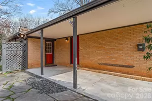 5351 Murrayhill Rd, Charlotte, NC 28210 - Photo 3