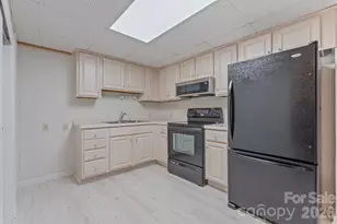 5351 Murrayhill Rd, Charlotte, NC 28210 - Photo 37