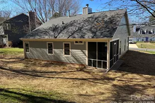 10324 Bon Meade Ln, Cornelius, NC 28031 - Photo 5