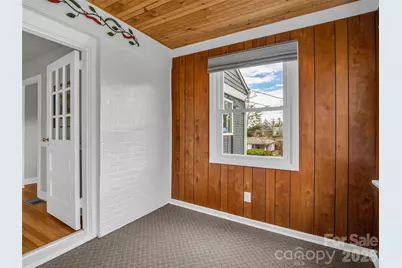 1038 Sylvan Boulevard, Hendersonville, NC 28791 - Photo 23