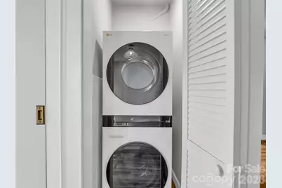 1038 Sylvan Boulevard, Hendersonville, NC 28791 - Photo 21