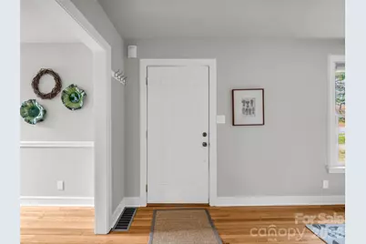 1038 Sylvan Boulevard, Hendersonville, NC 28791 - Photo 3