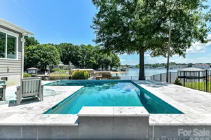 18014 Whispering Oaks Dr, Cornelius, NC 28031 - Photo 5