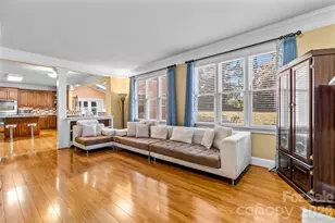 6041 Bluebird Hill Ln, Matthews, NC 28104 - Photo 9