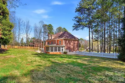 6041 Bluebird Hill Lane, Matthews, NC 28104 - Photo 15