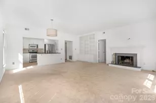 1016 Queens Rd, Charlotte, NC 28207 - Photo 11