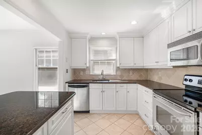 1016 Queens Road #A, Charlotte, NC 28207 - Photo 7