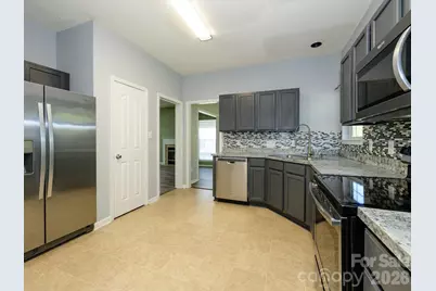 8625 Galena View Drive, Charlotte, NC 28269 - Photo 11