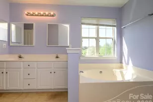 8625 Galena View Dr, Charlotte, NC 28269 - Photo 19