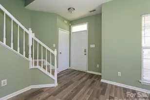 8625 Galena View Dr, Charlotte, NC 28269 - Photo 3