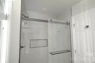 501 Granby Cir, Charlotte, NC 28217 - Photo 21