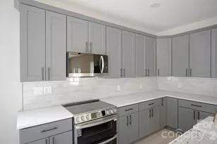 501 Granby Cir, Charlotte, NC 28217 - Photo 7