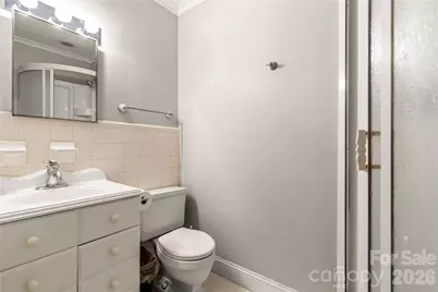 2222 Yorkhills Drive #6, Charlotte, NC 28217 - Photo 9