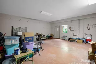 30 Laurel Branch Dr, Black Mountain, NC 28711 - Photo 31