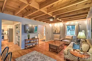 553 Deep Gap Rd, Sylva, NC 28779 - Photo 9