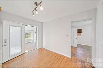 3227 Westover Road, Statesville, NC 28677 - Photo 9