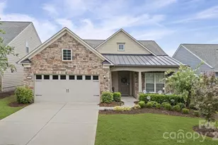 685 Birchway Dr, Fort Mill, SC 29715 - Photo 1