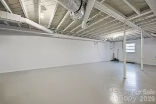 2841 20th St NE, Hickory, NC 28601 - Photo 19