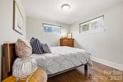 2841 20th Street NE, Hickory, NC 28601 - Photo 11