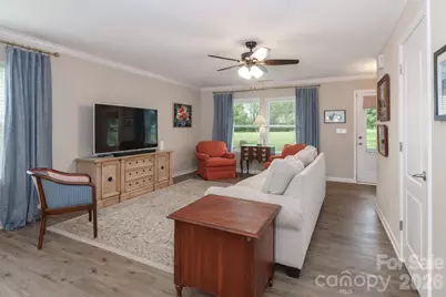 1123 Valley Street, Statesville, NC 28677 - Photo 11