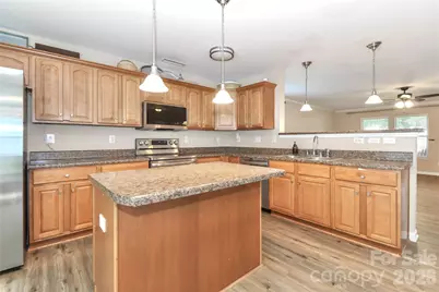 1123 Valley Street, Statesville, NC 28677 - Photo 17