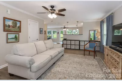 1123 Valley Street, Statesville, NC 28677 - Photo 9