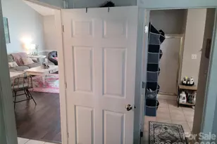 8633 Coralbell Ln, Charlotte, NC 28213 - Photo 11