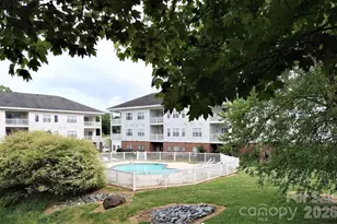 8633 Coralbell Ln, Charlotte, NC 28213 - Photo 15