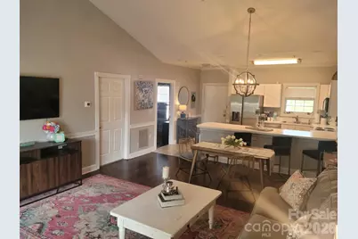 8633 Coralbell Lane, Charlotte, NC 28213 - Photo 3