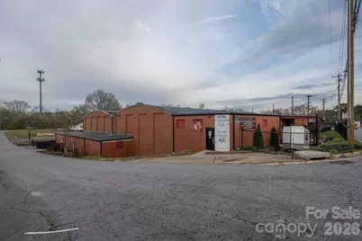 719 Old Lenoir Road, Hickory, NC 28601 - Photo 9